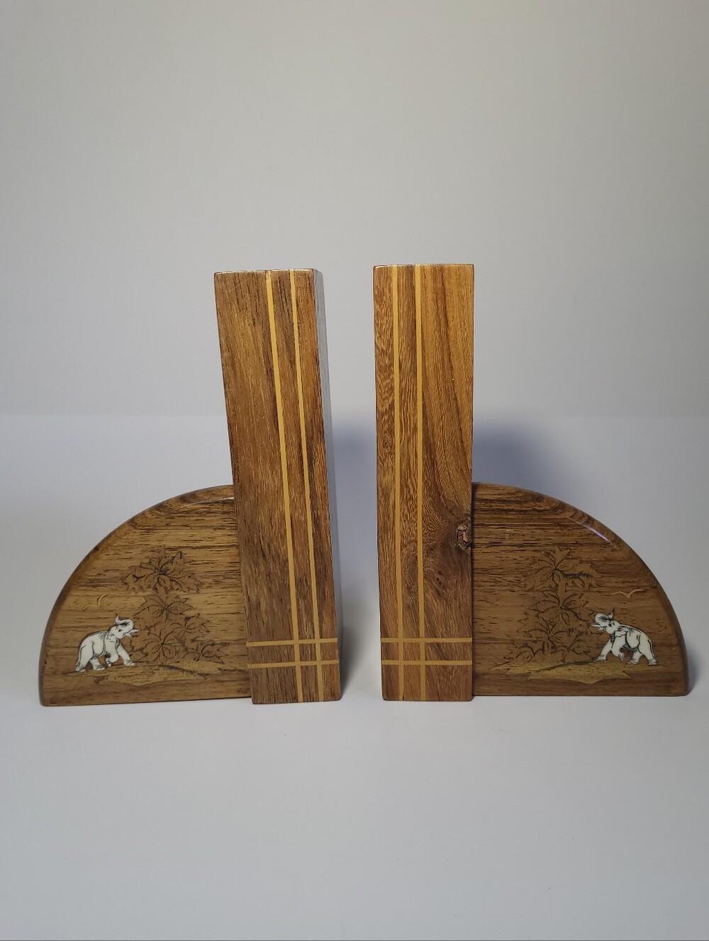 Vintage 70s Wooden Elephant Book Ends